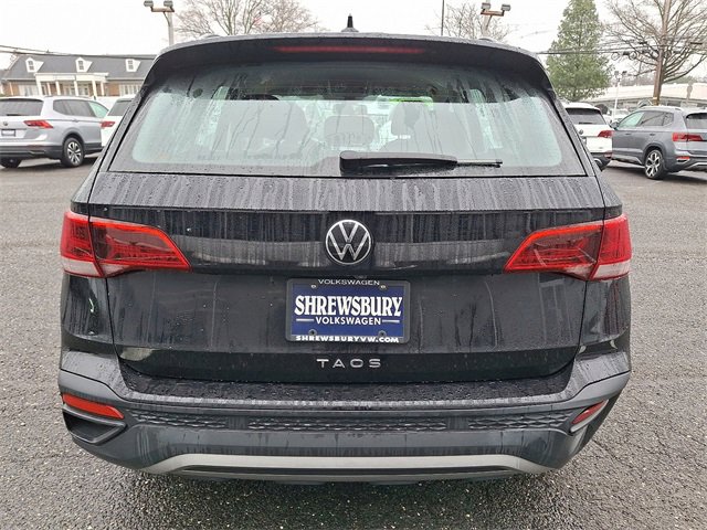 Used 2022 Volkswagen Taos S w/ IQ Drive S Package image 5