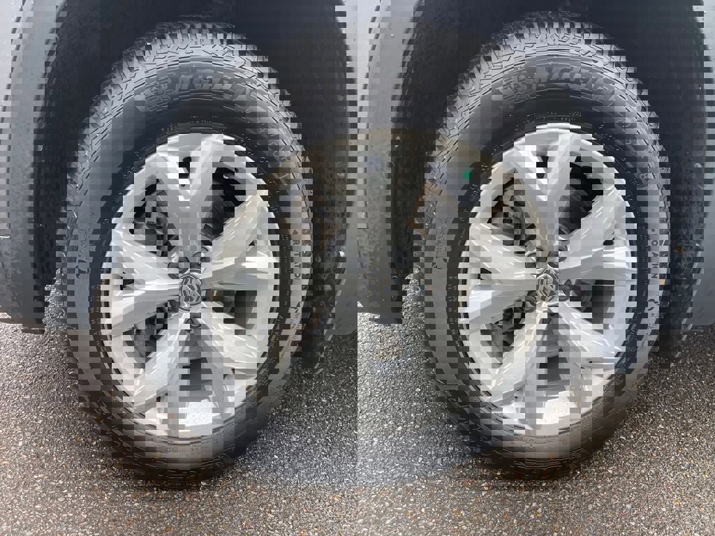 Used 2020 Volkswagen Atlas SE w/ Towing Package image 21