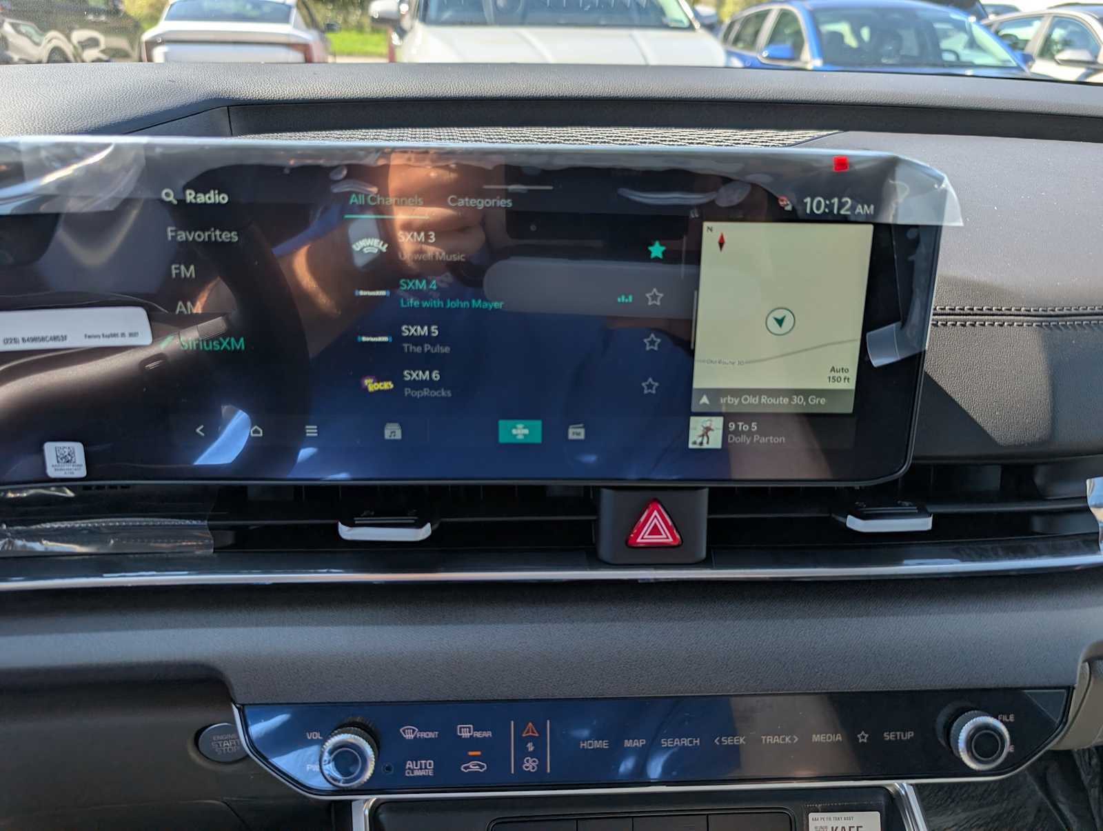 New 2027 Kia Carnival EX FWD image 25