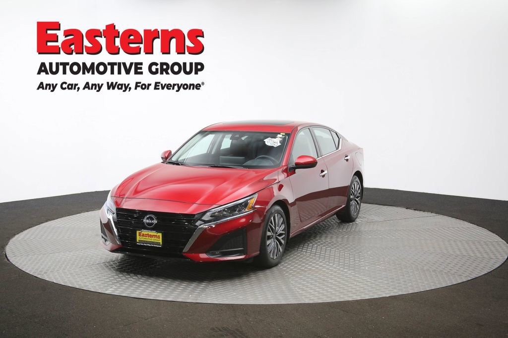 Used 2023 Nissan Altima 2.5 SV w/ SV Premium Package image 55
