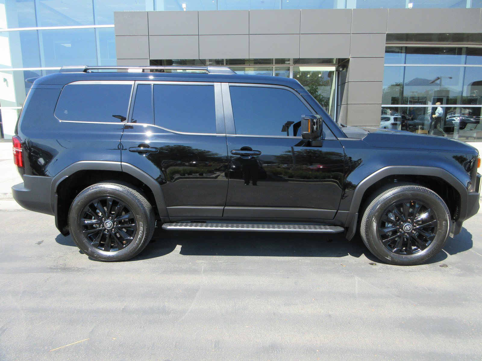 Used 2025 Toyota Land Cruiser w/ Premium Package AWD/4WD image 12