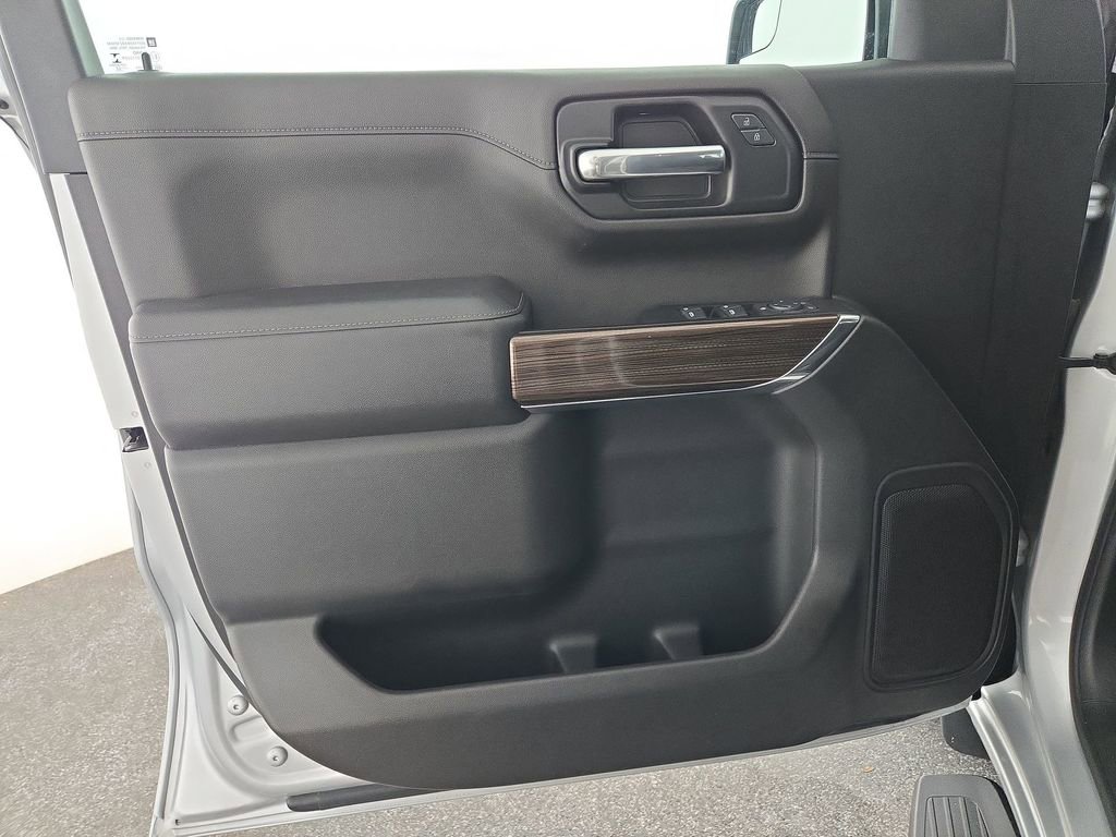 Used 2022 Chevrolet Silverado 1500 RST RWD image 27
