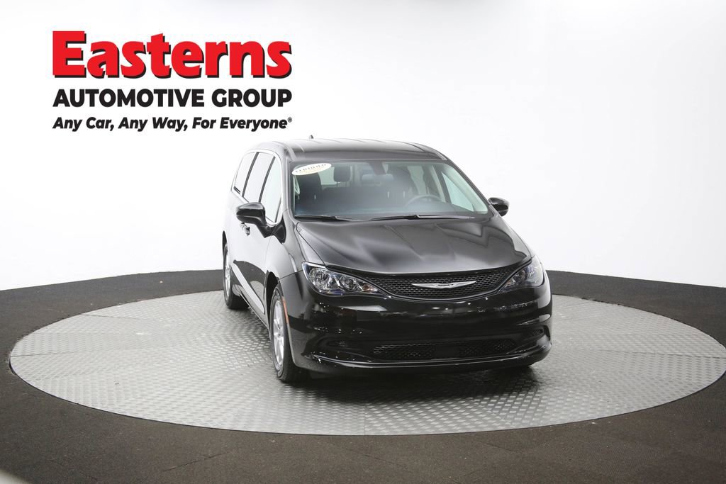 Used 2022 Chrysler Voyager LX FWD image 53