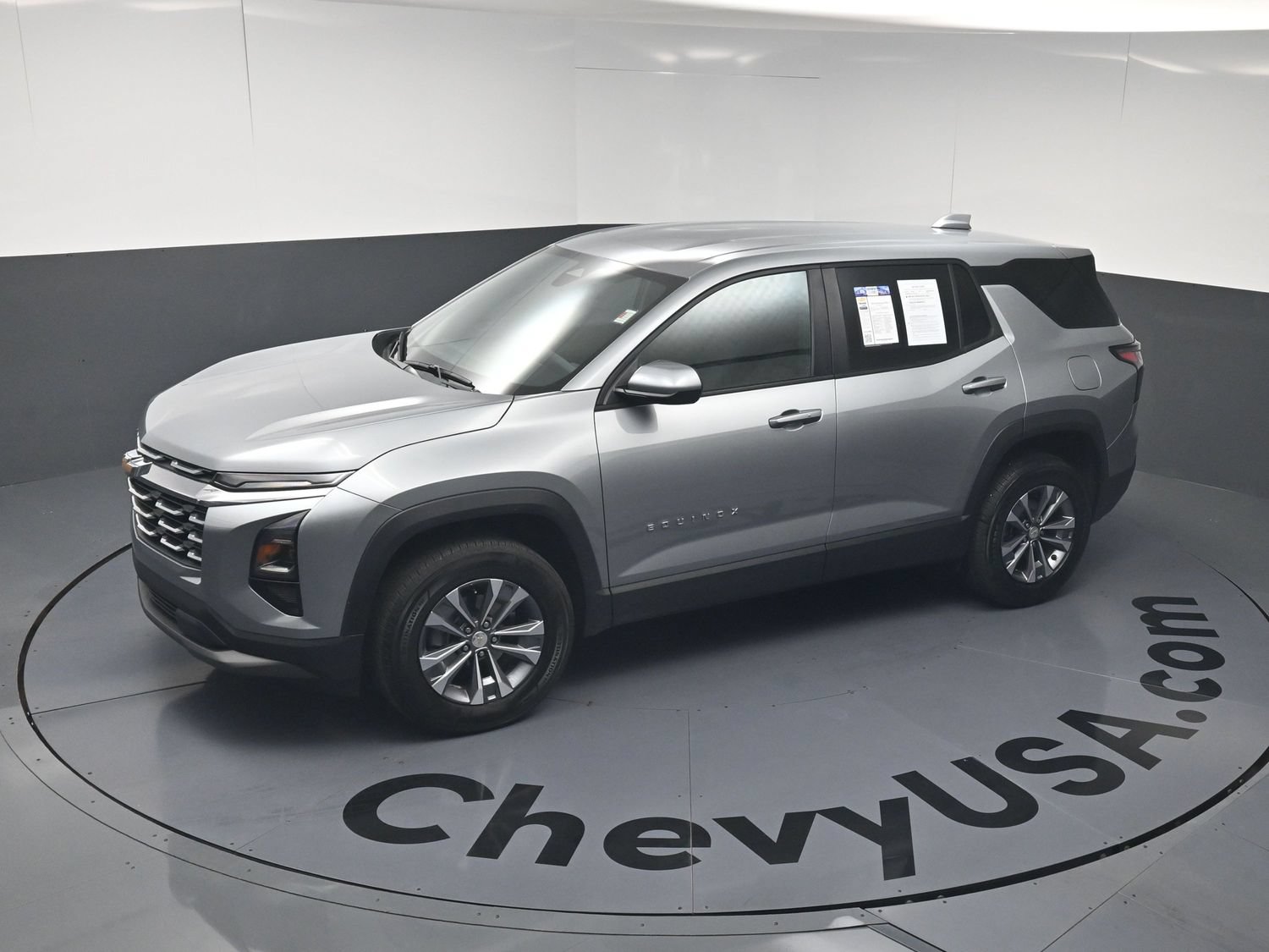 Used 2026 Chevrolet Equinox LT FWD image 29