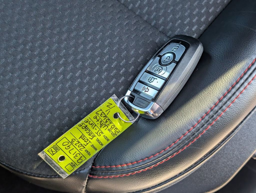 Used 2023 Ford Escape ST-Line w/ Tech Pack #1 AWD/4WD image 52