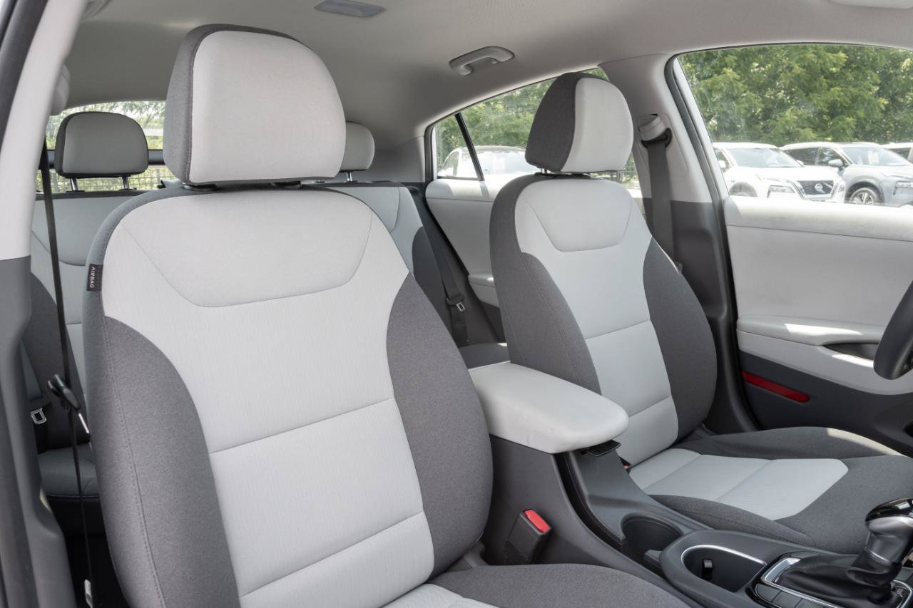 Used 2020 Hyundai Ioniq Blue FWD image 32