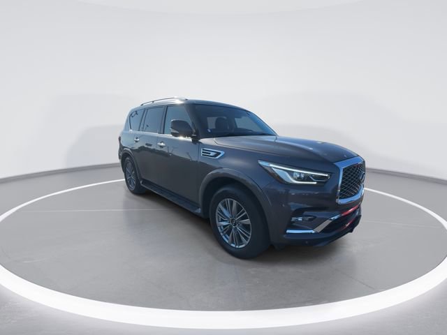 Used 2024 INFINITI QX80 Luxe image 2