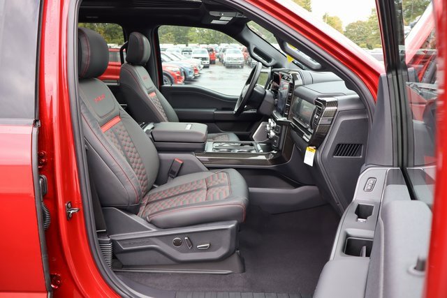 New 2025 Ford F150 Lariat w/ Equipment Group 502A High image 46