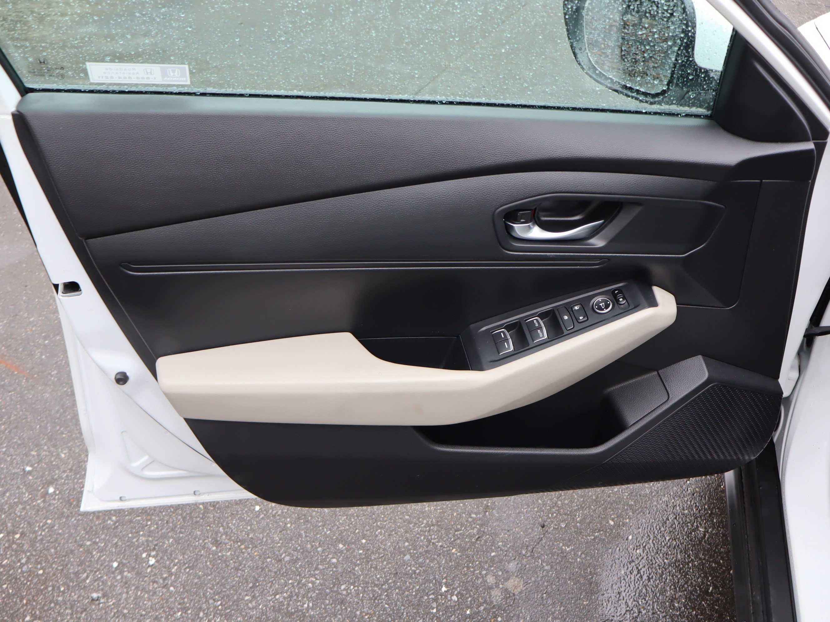 Used 2023 Honda Accord LX image 15