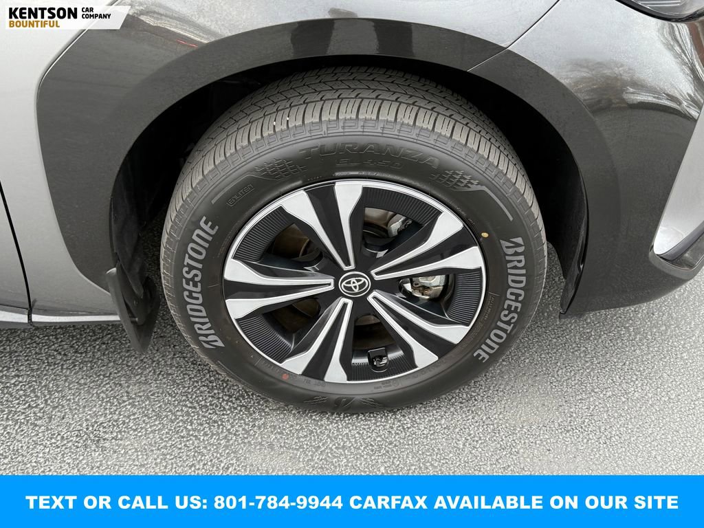 Used 2025 Toyota bZ4X FWD image 15