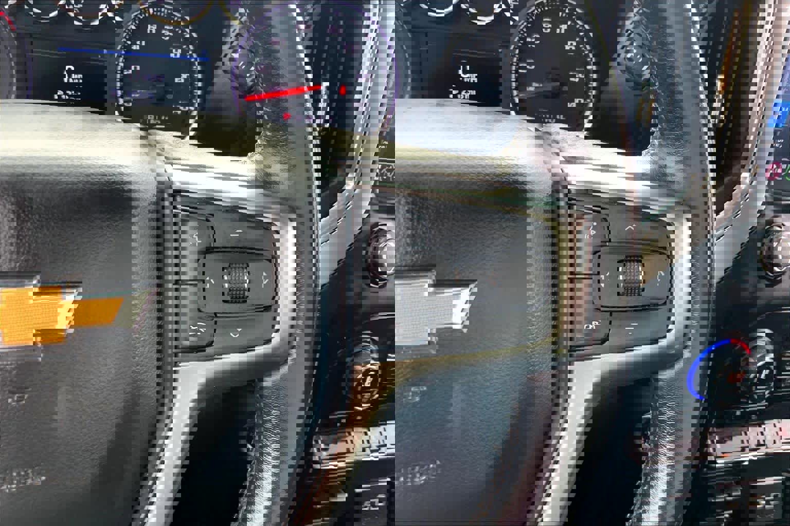 Used 2021 Chevrolet Silverado 1500 LT image 24