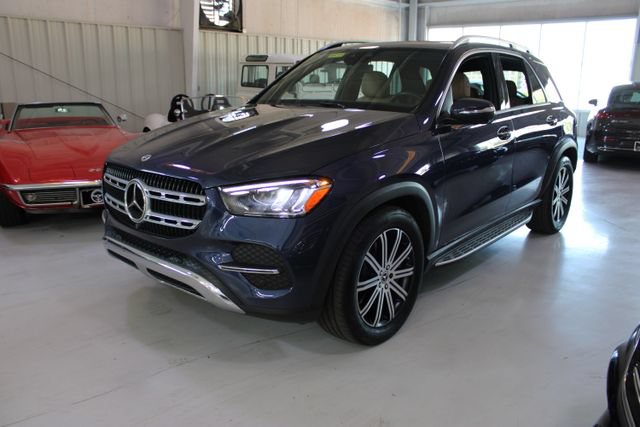 Used 2025 Mercedes-Benz GLE 450e 4MATIC image 40