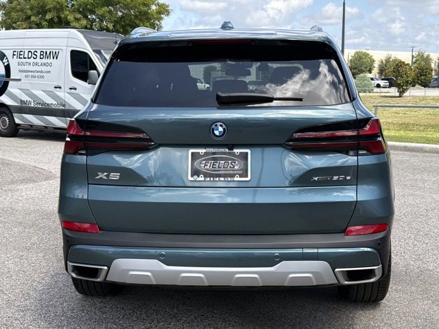 Used 2024 BMW X5 xDrive50e w/ Executive Package AWD/4WD image 4
