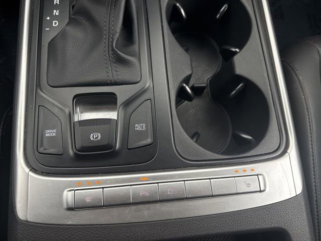 Certified 2025 Kia Carnival image 33
