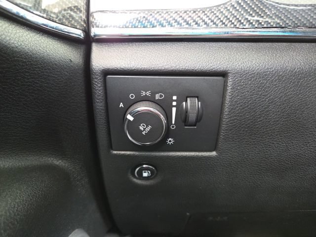 Used 2014 Jeep Grand Cherokee SRT8 w/ Luxury Group II AWD/4WD image 59