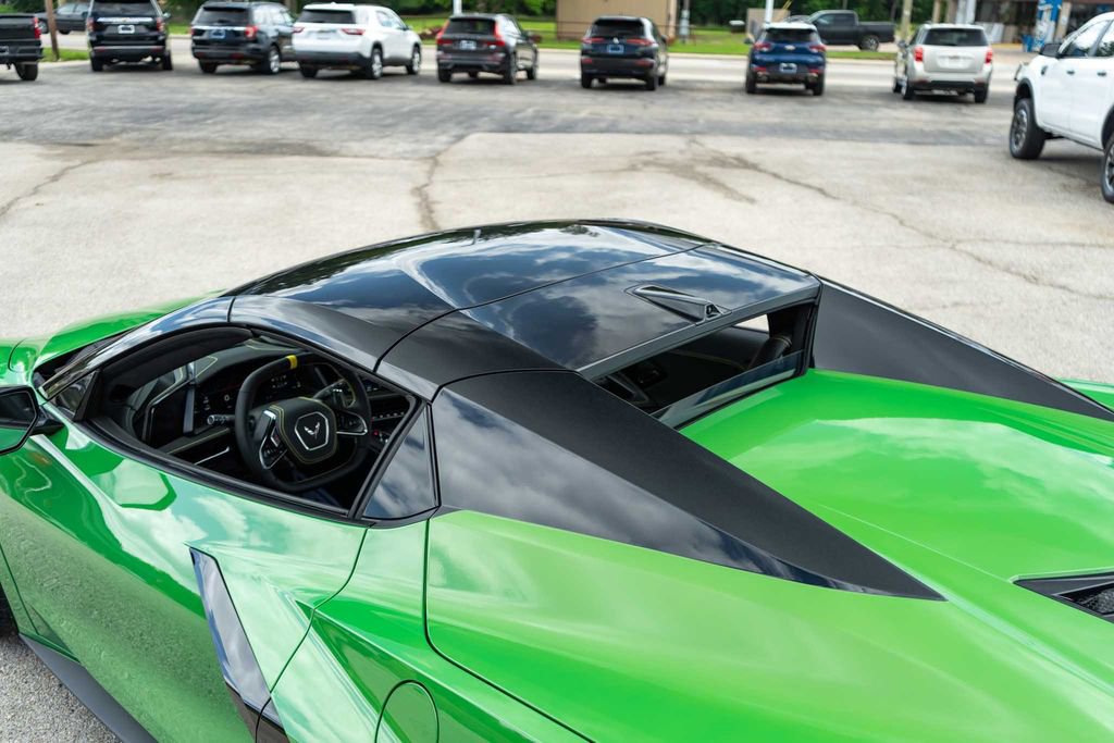 New 2026 Chevrolet Corvette Stingray Premium Conv w/ Z51 Performance Package RWD image 20