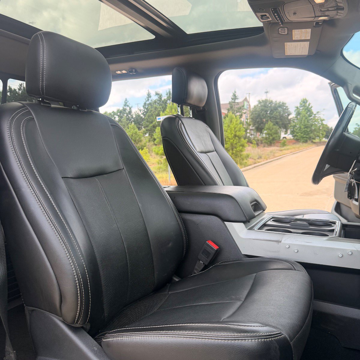 Used 2021 Ford F250 Lariat w/ Chrome Package AWD/4WD image 30