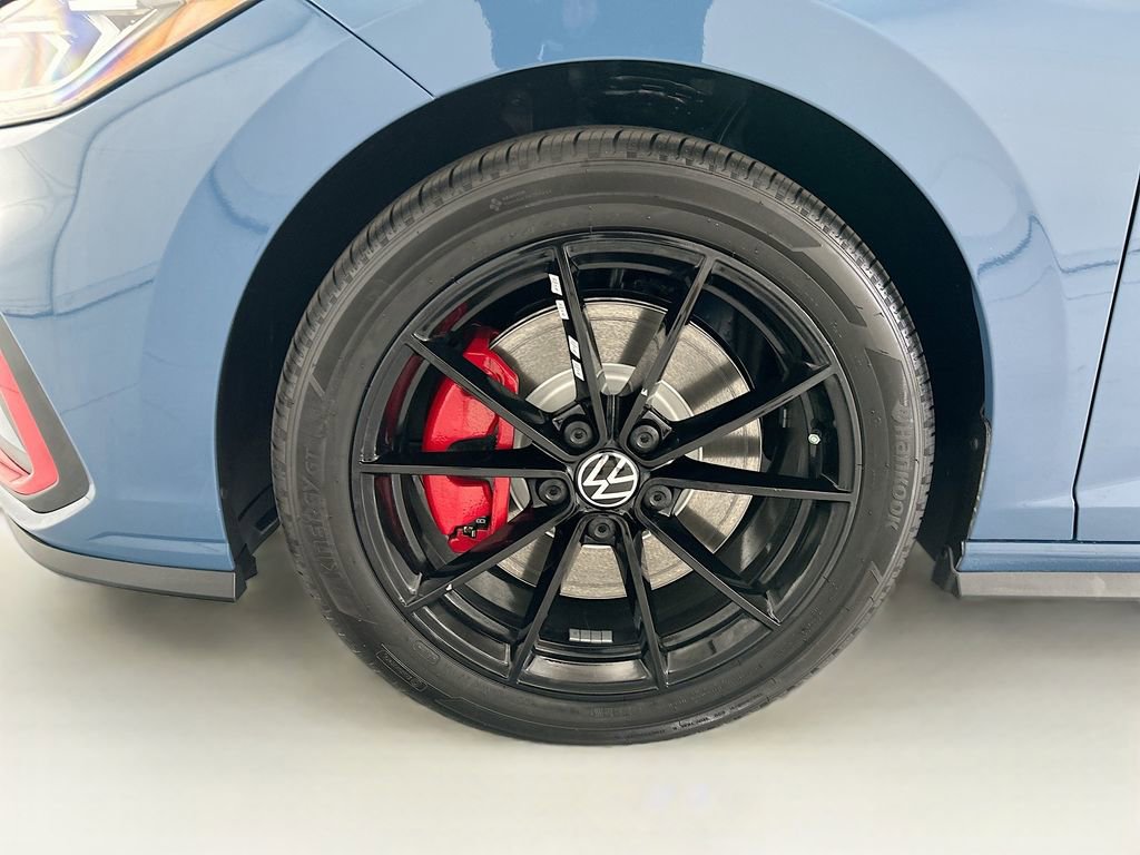 New 2026 Volkswagen Jetta GLI Autobahn FWD image 28