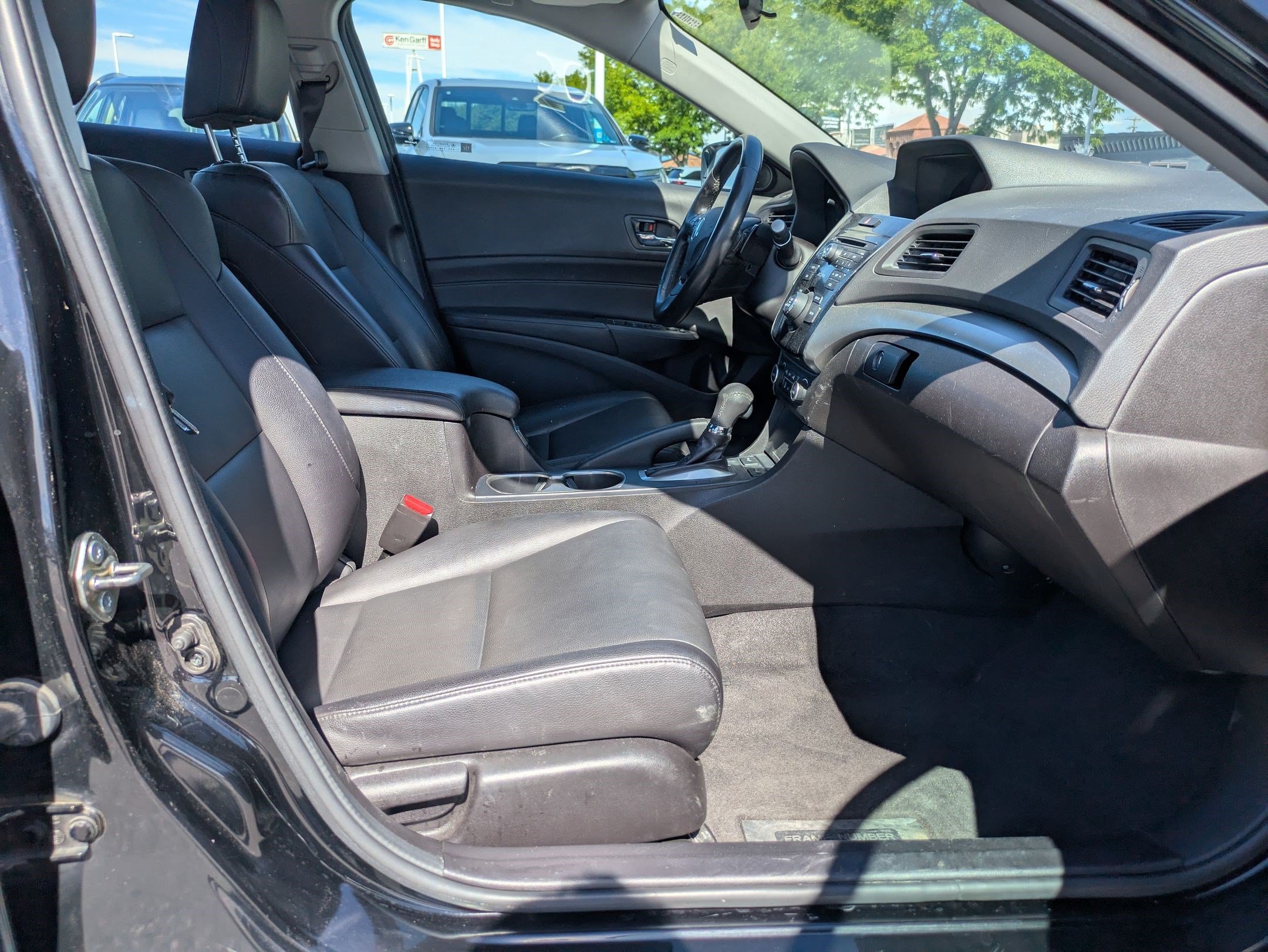 Used 2018 Acura ILX FWD image 30