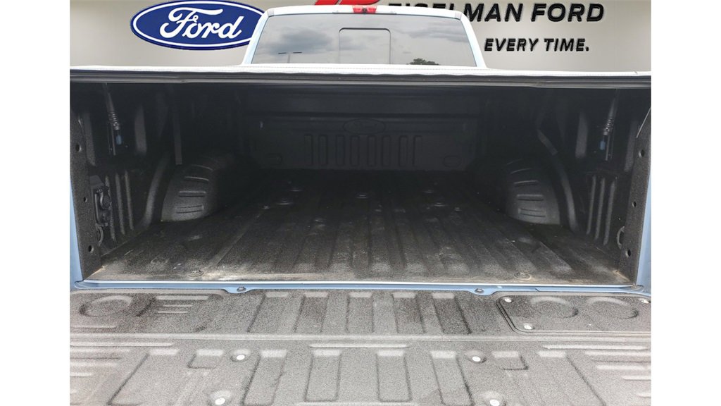 Used 2023 Ford F350 Lariat image 7