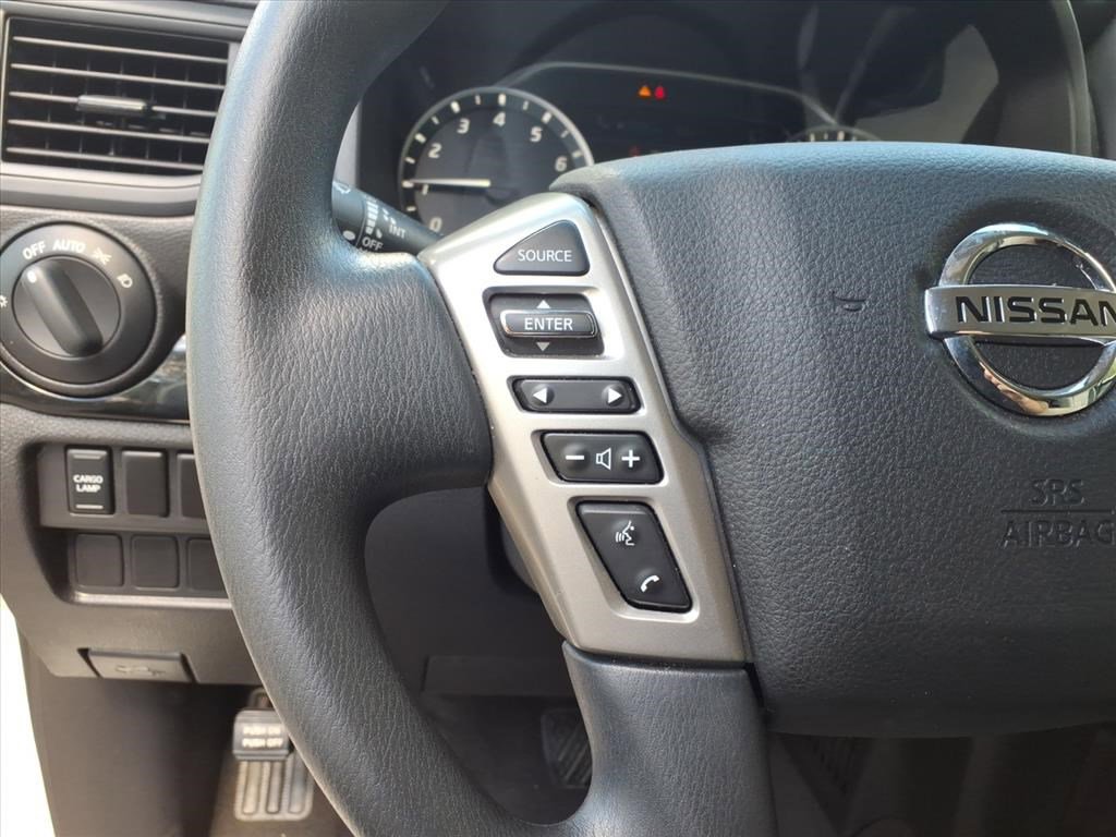 Used 2022 Nissan Titan SV w/ Accessory Utility Package image 14