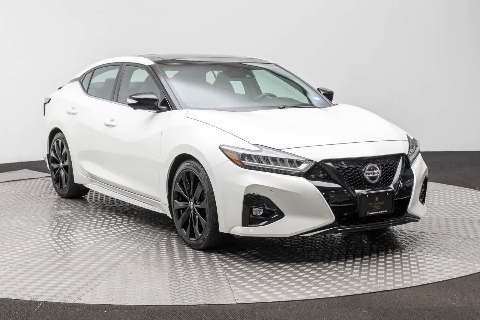 Used 2021 Nissan Maxima SR w/ Sport Mat Group FWD image 60