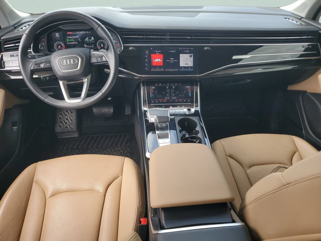 Used 2023 Audi Q7 3.0T Prestige AWD/4WD image 14