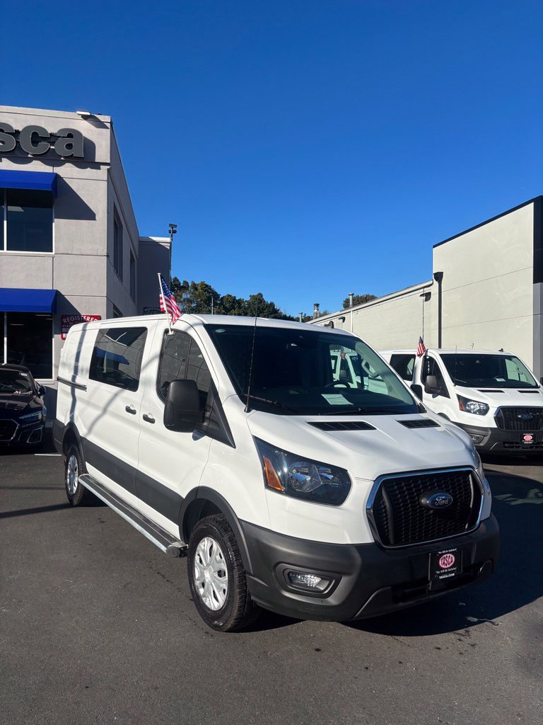 Used 2025 Ford Transit 250 Low Roof w/ Exterior Upgrade Package RWD image 7
