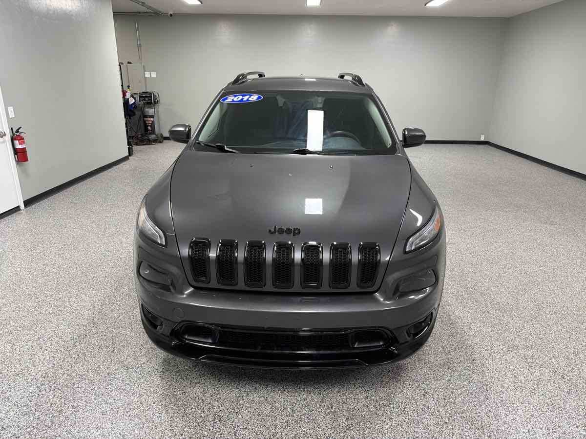 Used 2018 Jeep Cherokee Latitude image 8