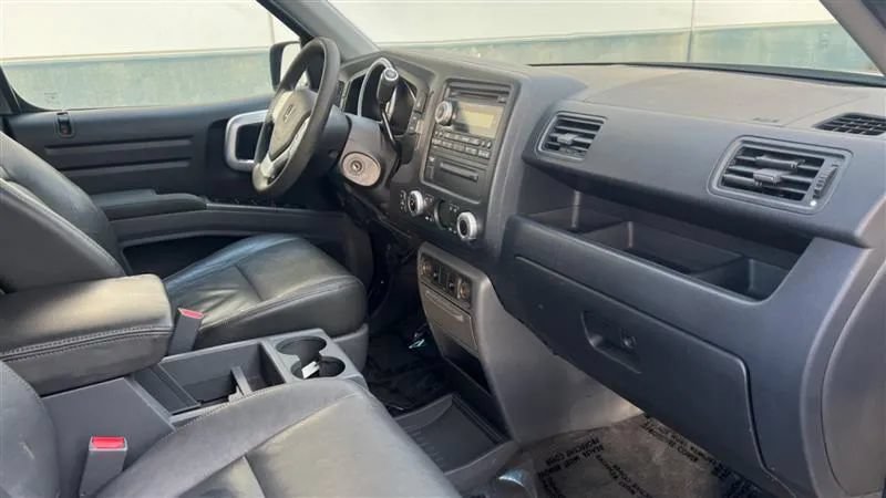 Used 2008 Honda Ridgeline RT image 33