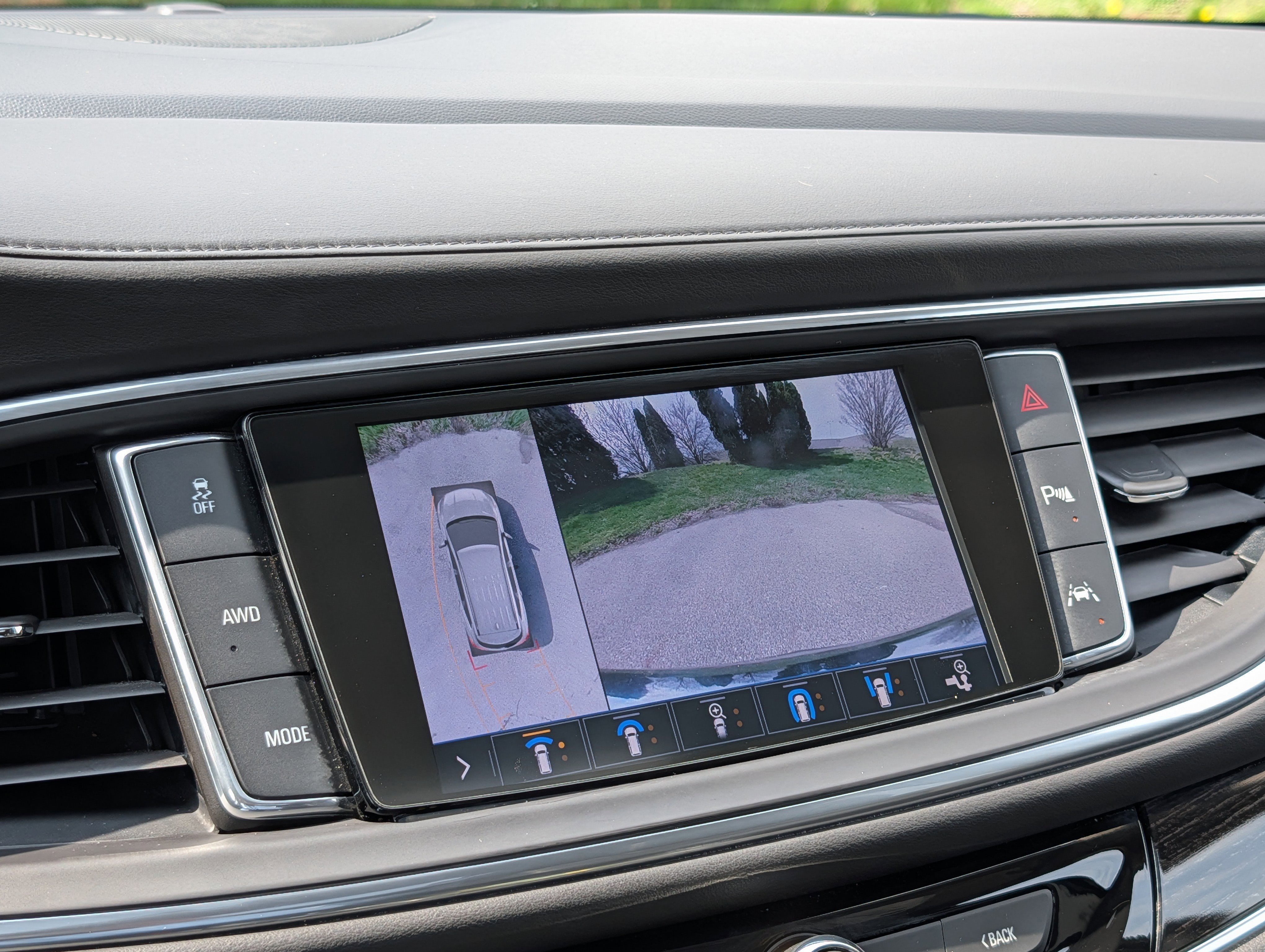 Used 2020 Buick Enclave Avenir w/ Avenir Technology Package image 21