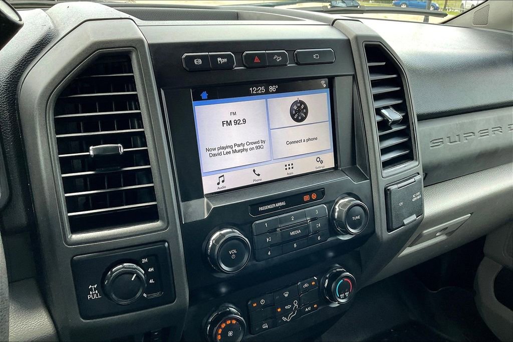 Used 2019 Ford F250 XL w/ STX Appearance Package image 24