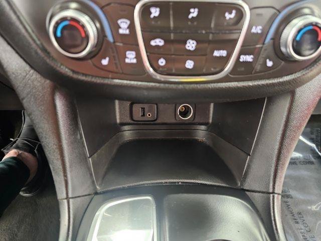 Used 2018 Chevrolet Equinox LT FWD image 21