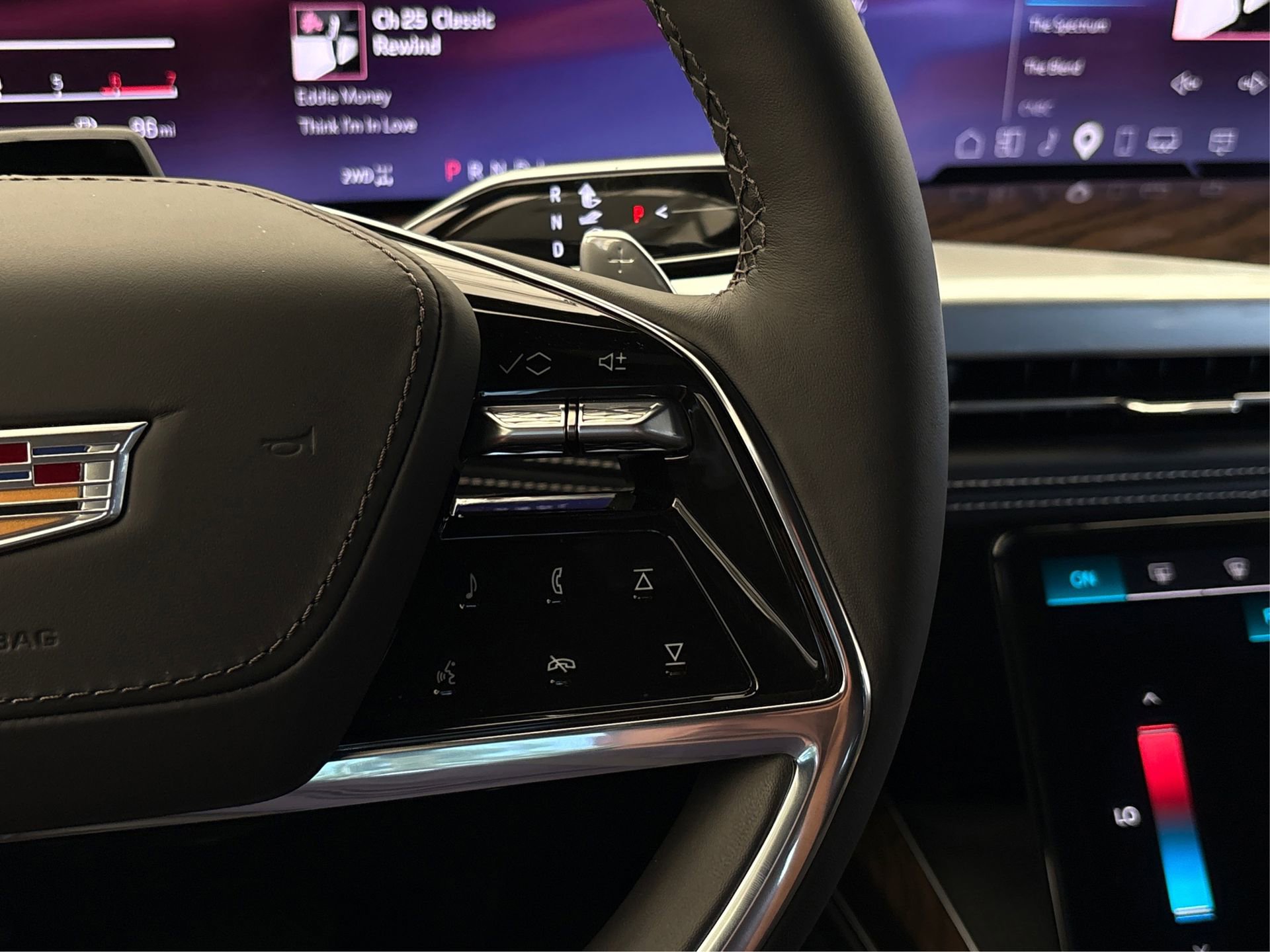 New 2026 Cadillac Escalade ESV Platinum Sport image 30
