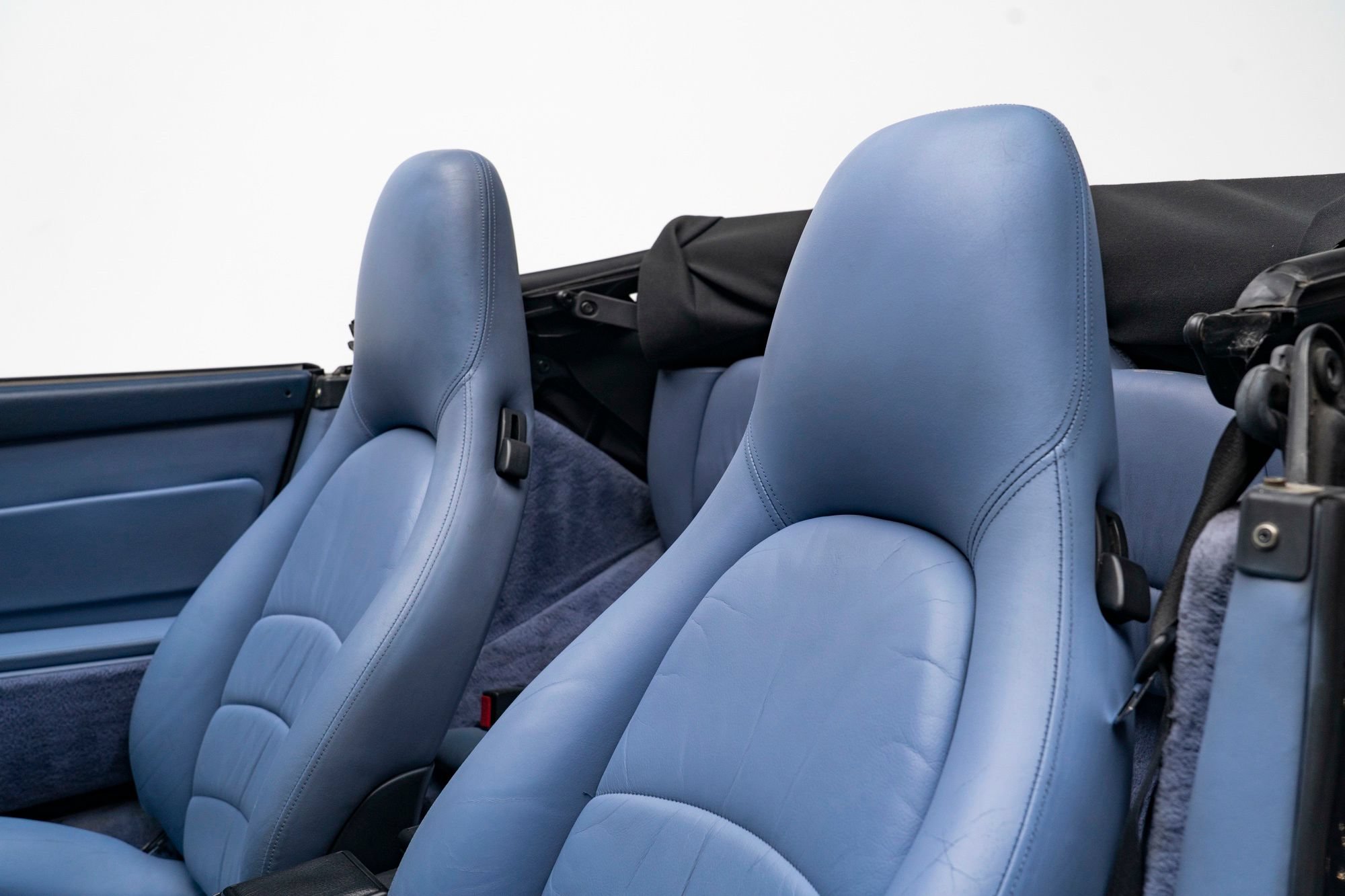 Used 1996 Porsche 911 Carrera RWD image 13
