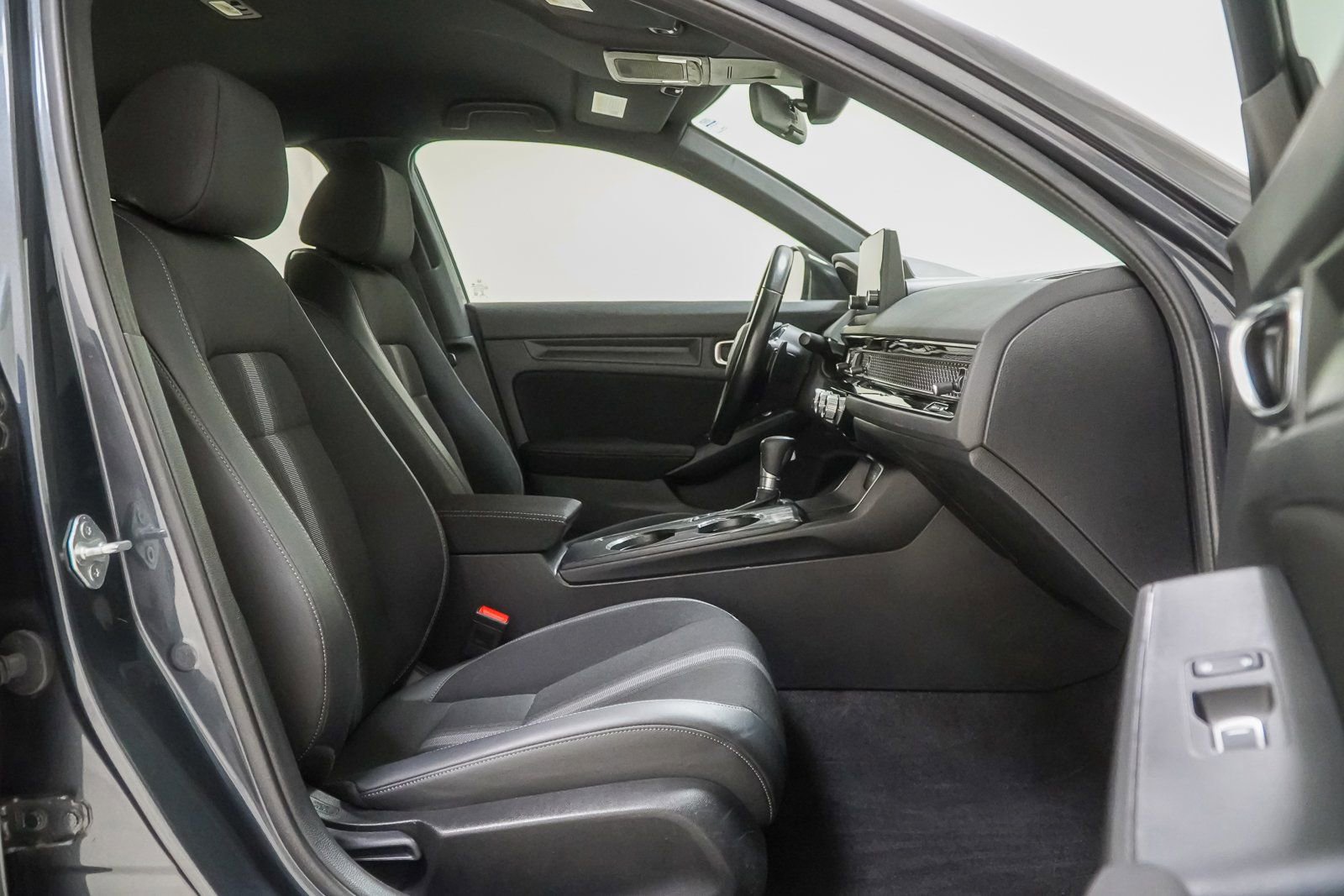 Certified 2023 Honda Civic Sport image 30