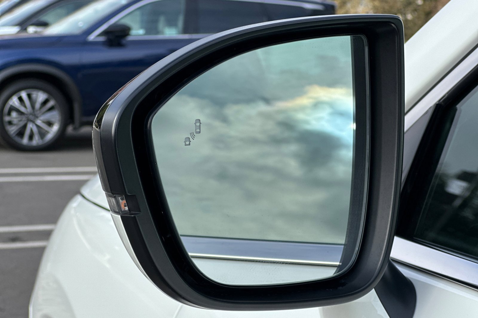 Certified 2025 INFINITI QX60 Pure image 58