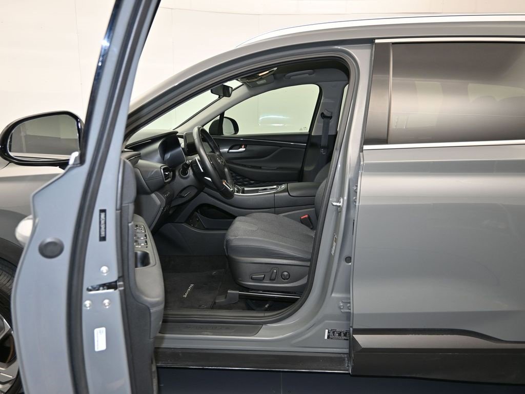 Used 2023 Hyundai Santa Fe SEL image 21