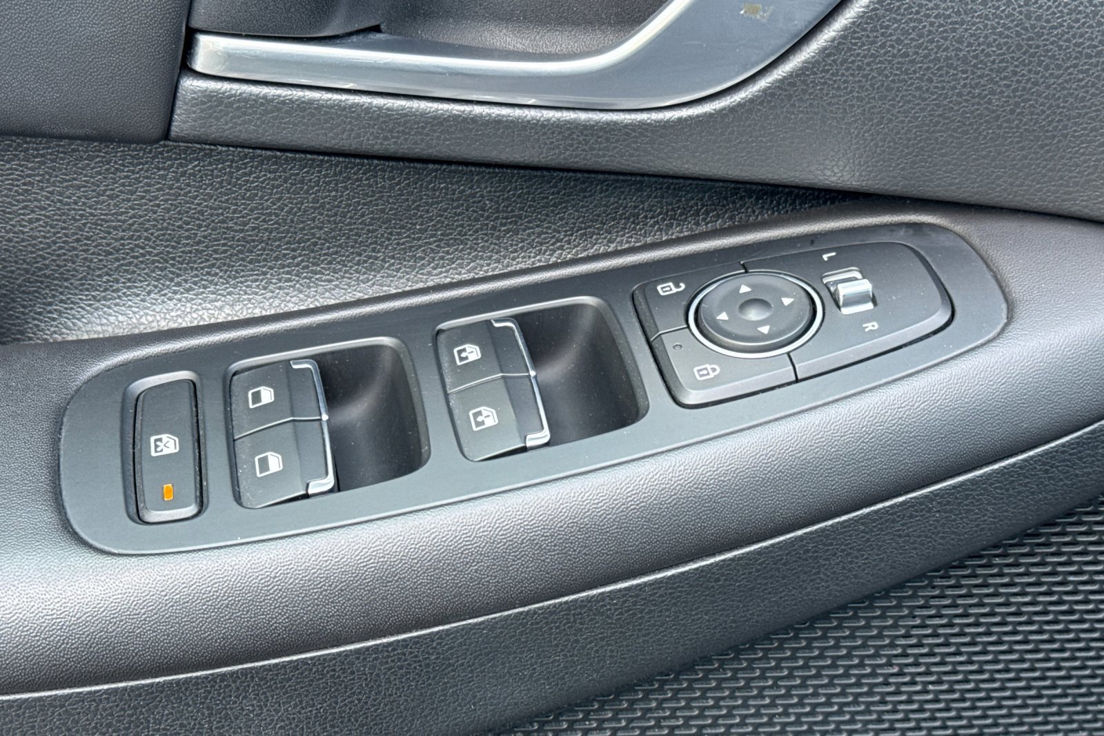 Used 2022 Hyundai Sonata SEL image 12