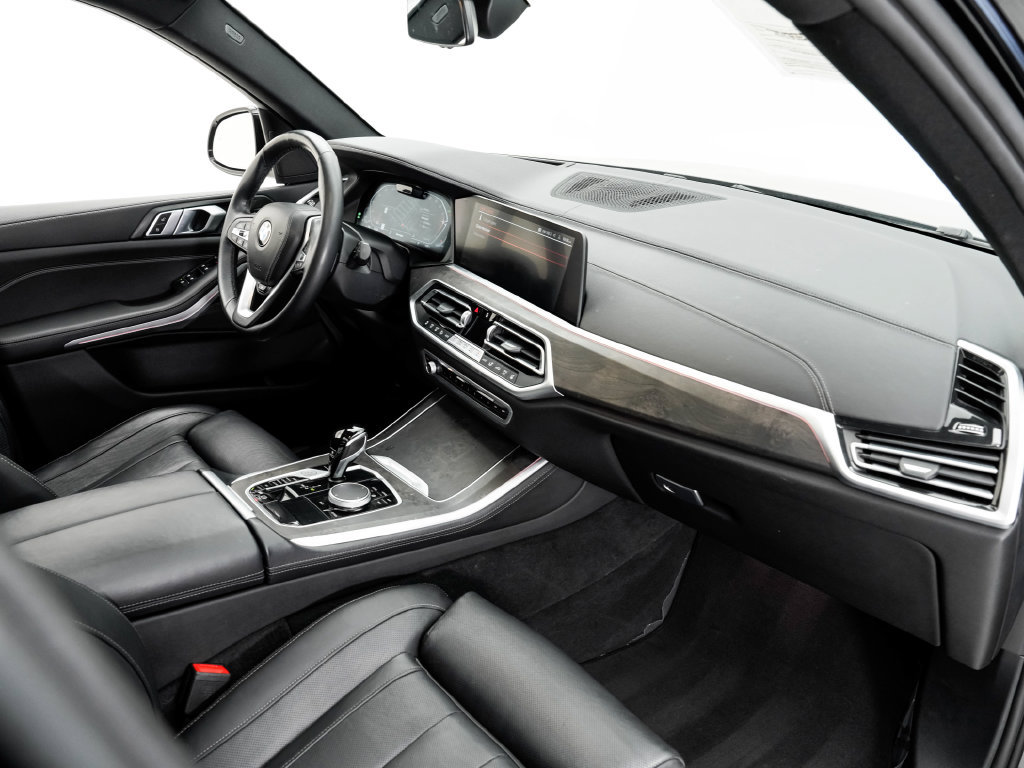 Used 2022 BMW X5 xDrive40i AWD/4WD image 21