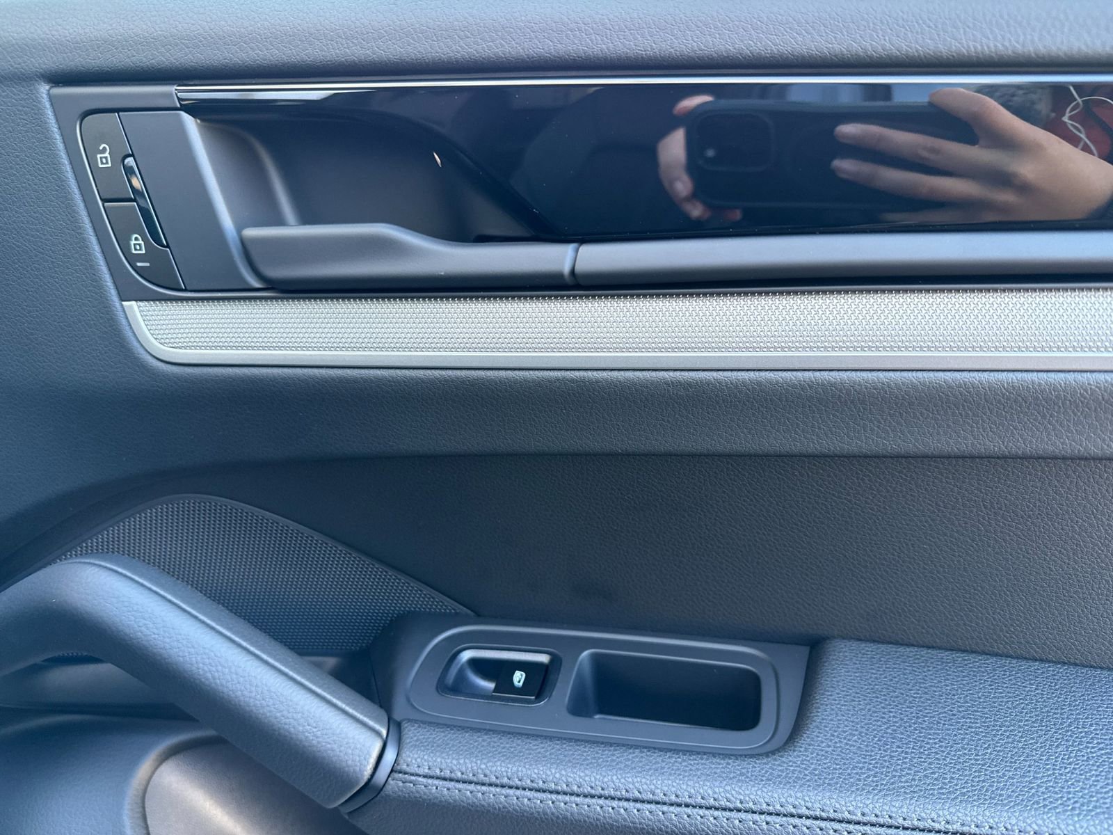 New 2026 Porsche Cayenne E-Hybrid image 20