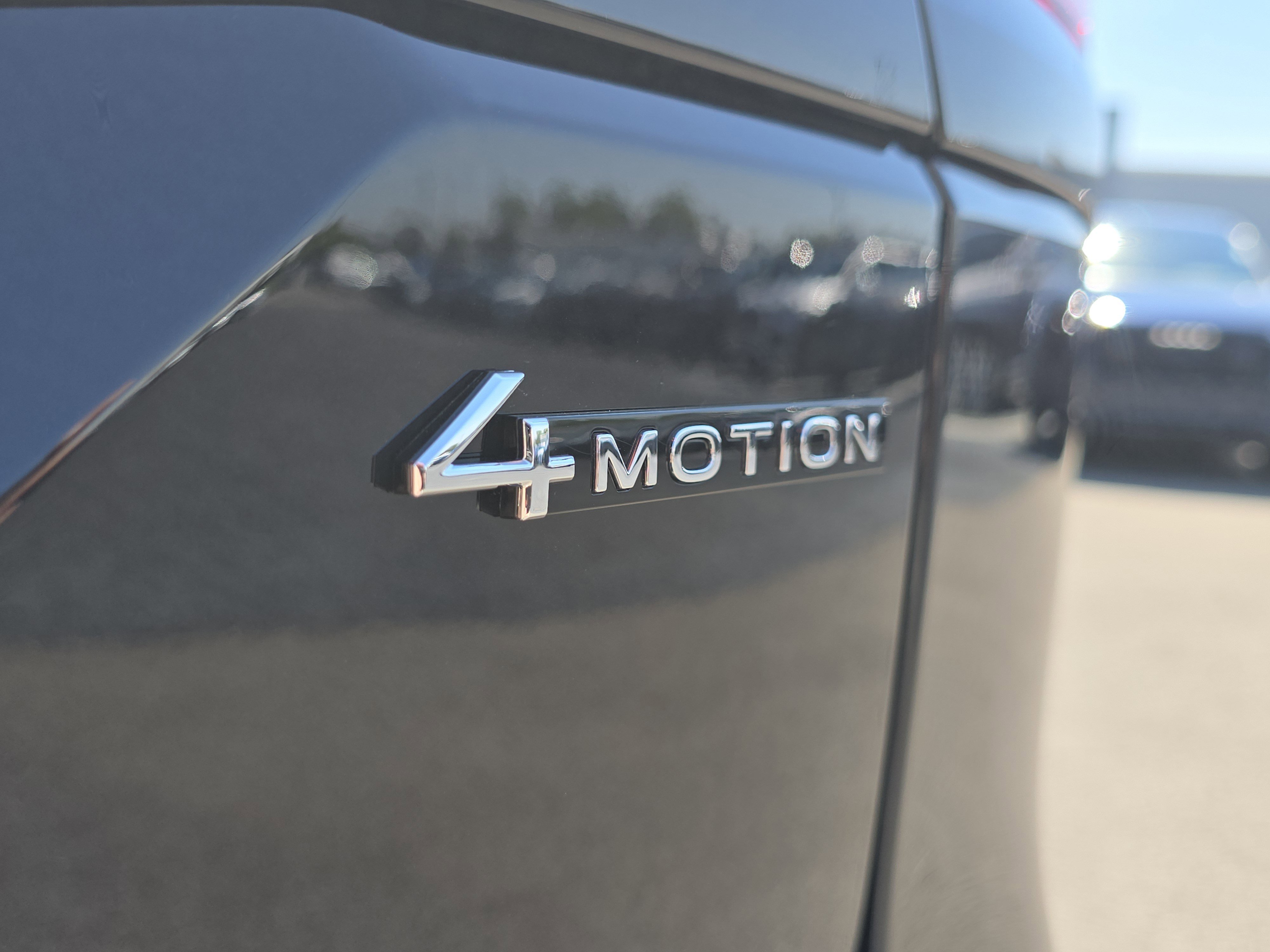 New 2025 Volkswagen Atlas Peak Edition SE image 11