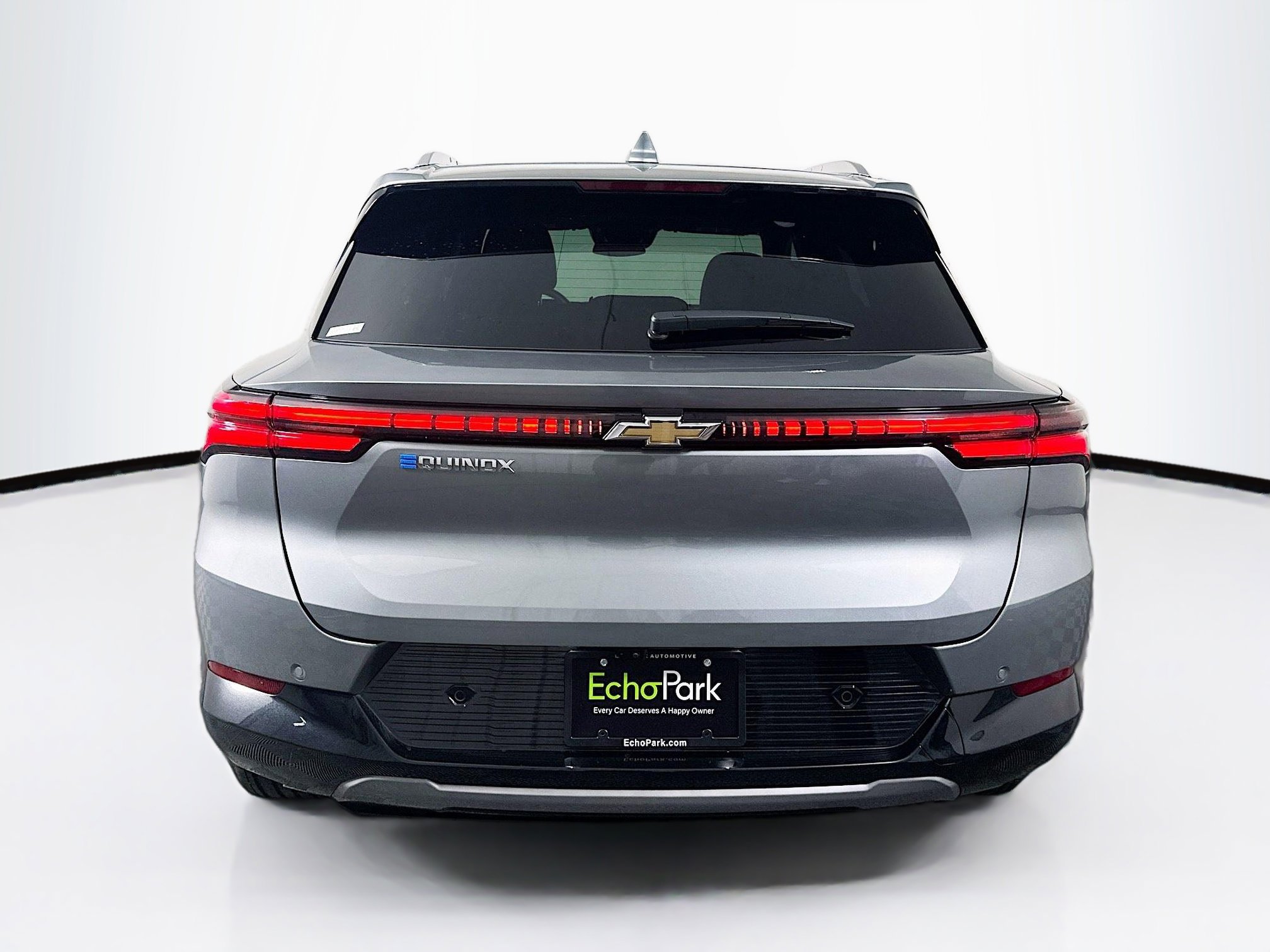 Used 2025 Chevrolet Equinox EV LT w/ Convenience Package image 7