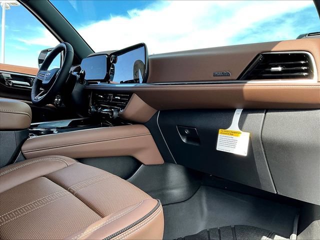 New 2026 Chevrolet Tahoe High Country AWD/4WD image 9