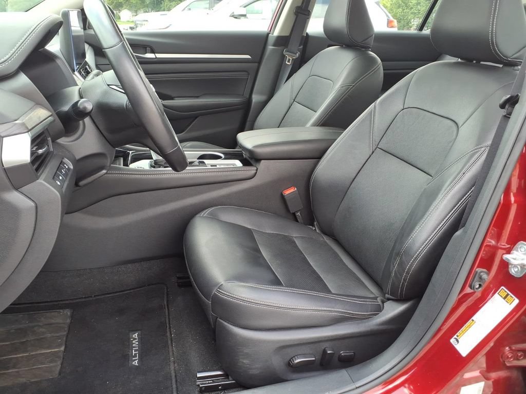 Used 2023 Nissan Altima 2.5 SL AWD/4WD image 3