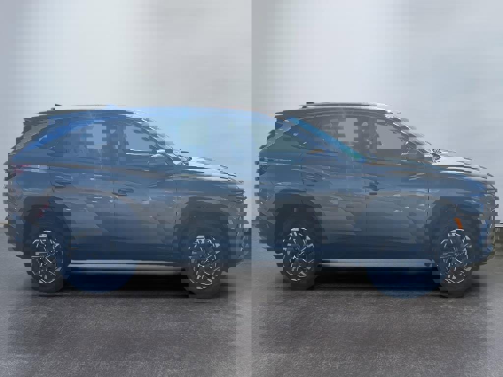 New 2026 Hyundai Tucson Blue SE image 4