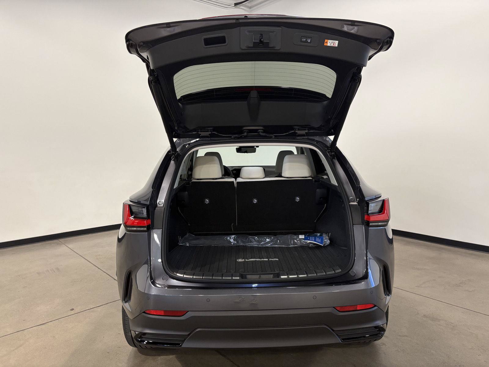 Used 2026 Lexus NX 450h+ AWD w/ Accessory Package (2T) image 32
