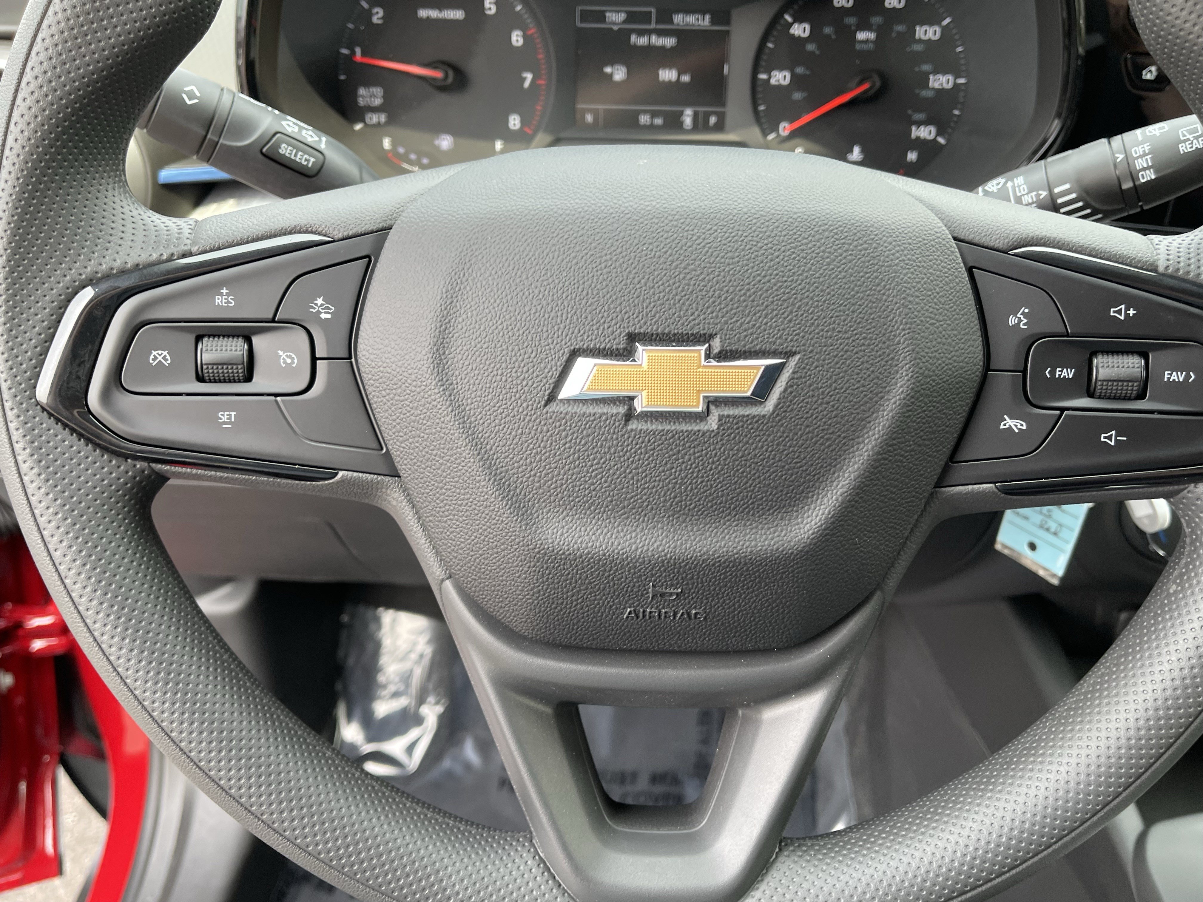Used 2026 Chevrolet Trax LS FWD image 19
