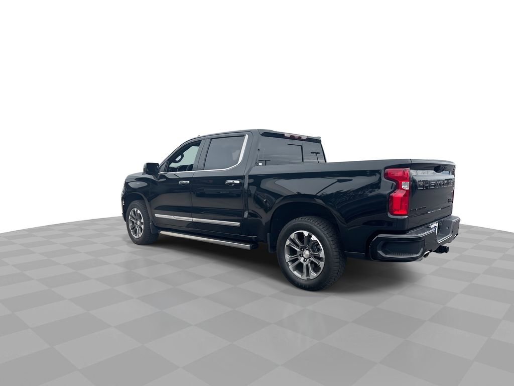 Used 2024 Chevrolet Silverado 1500 High Country w/ Technology Package image 7