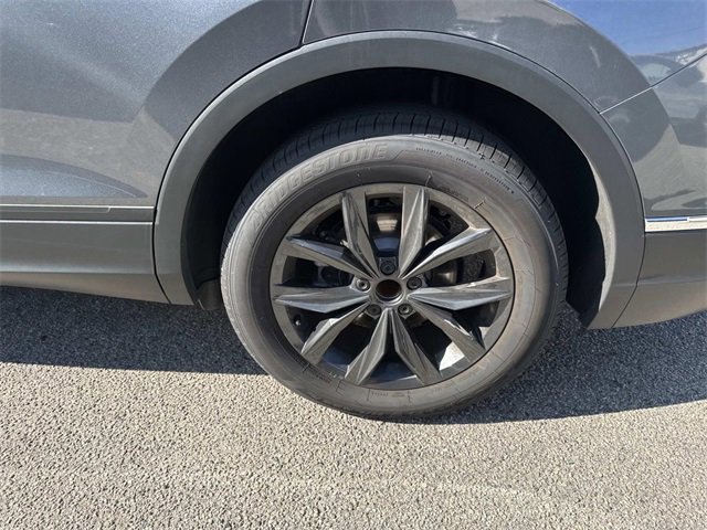 Certified 2024 Volkswagen Tiguan S image 7